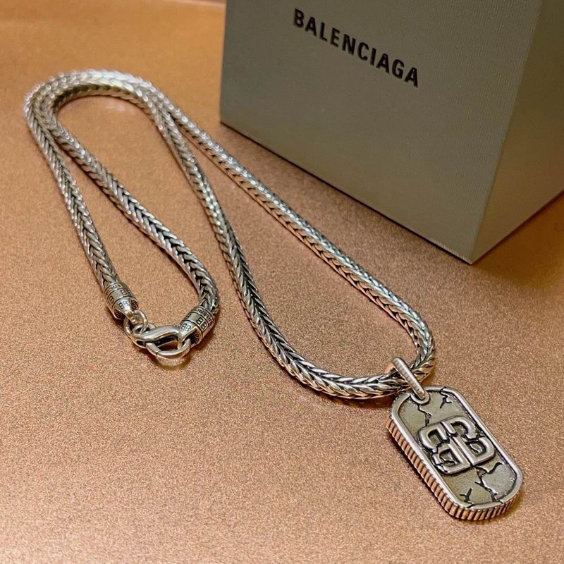 Balenciaga Necklace 06yxs42